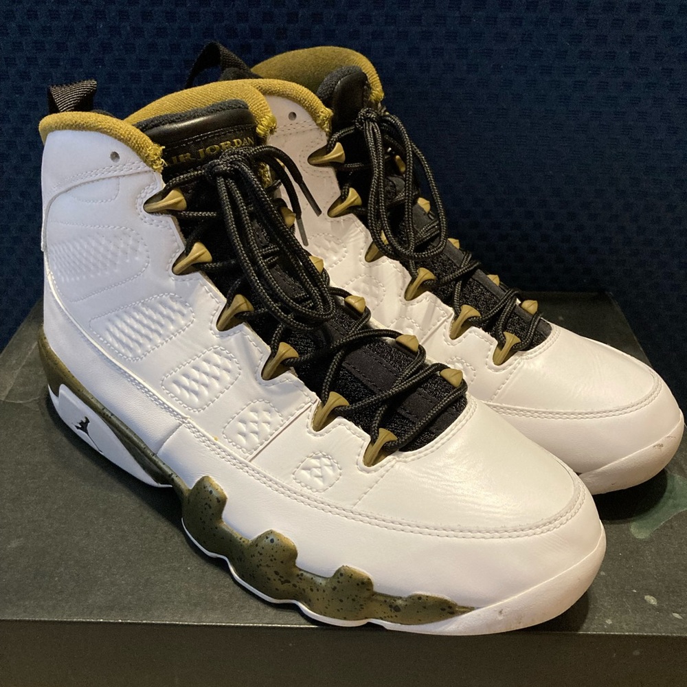 Jordan 9 Retro ‘Statue’